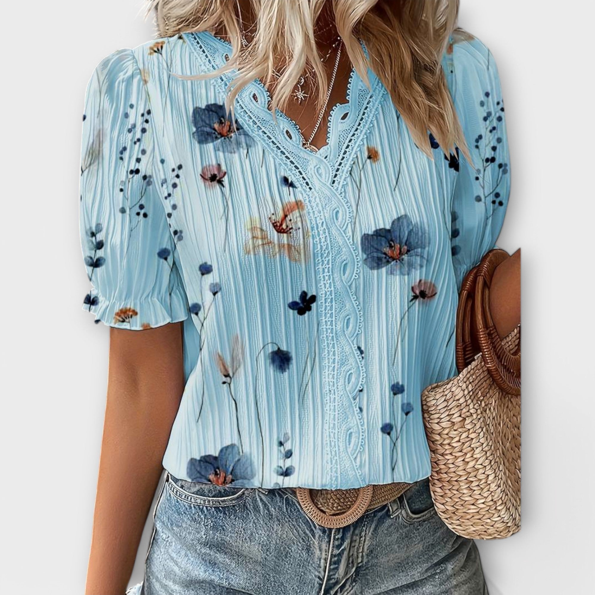 Celvyna | Blouse Moderne à Décolleté en V