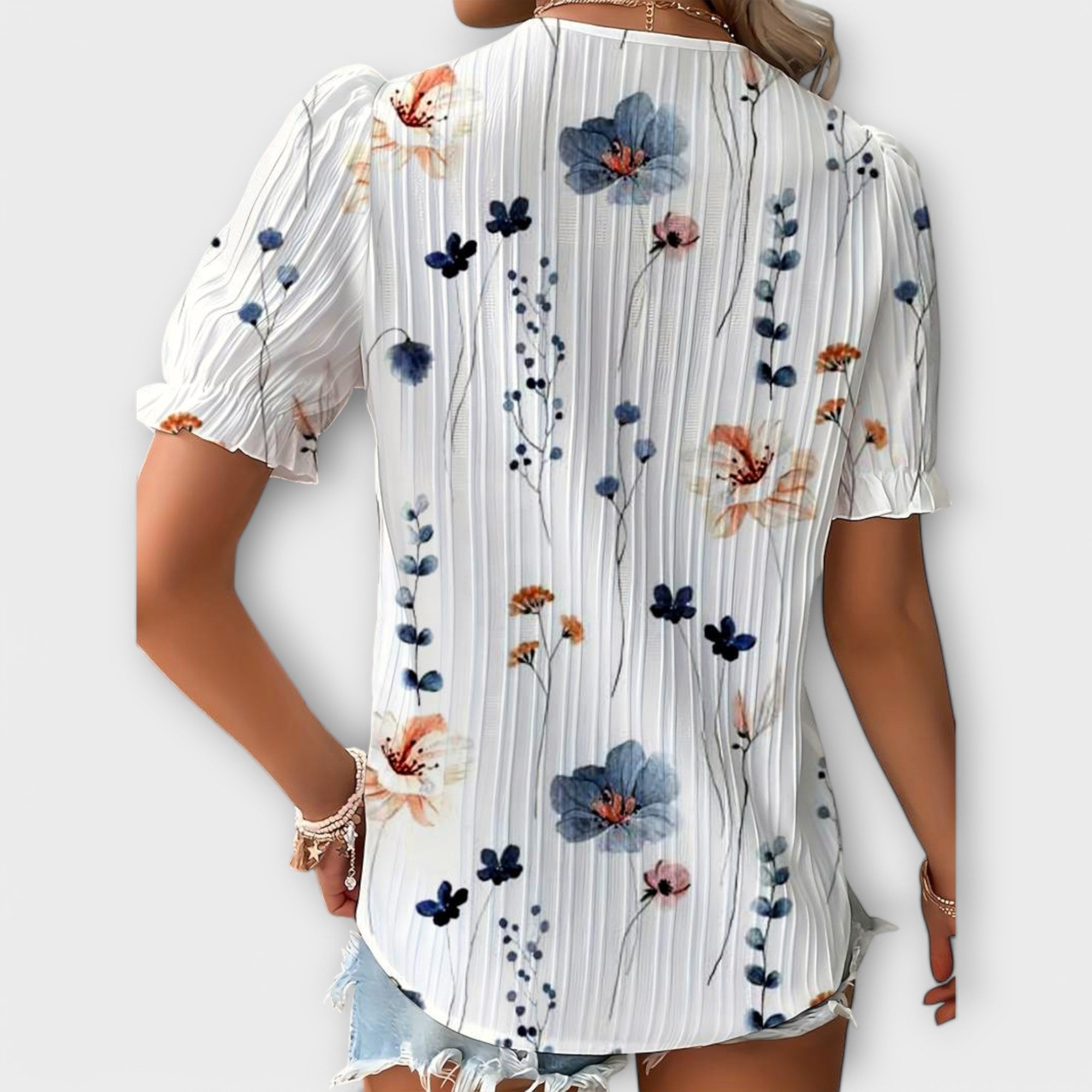 Celvyna | Blouse Moderne à Décolleté en V