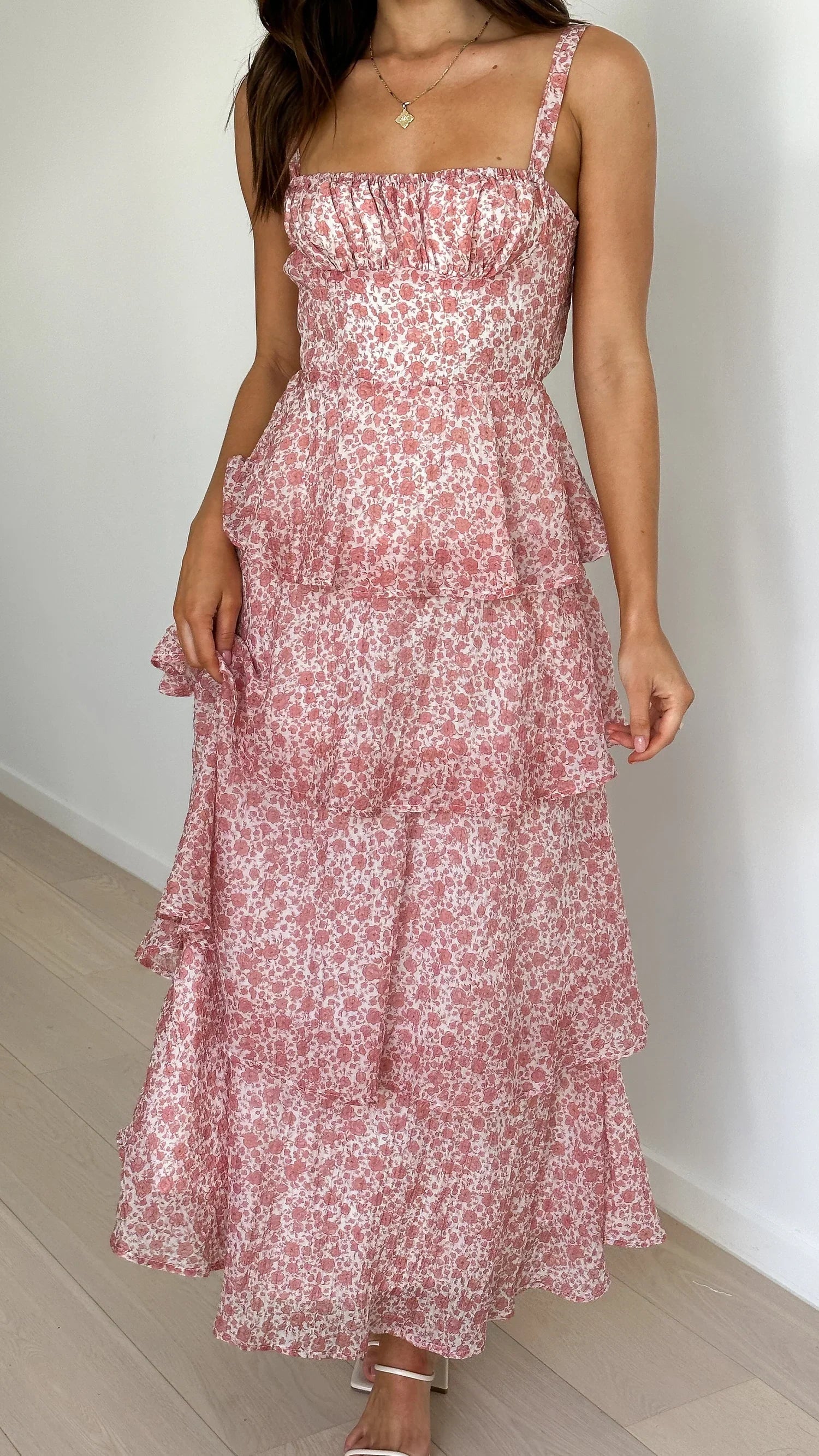 Élina – Robe Longue Fleurie Romantique