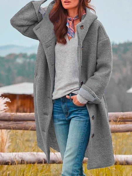 Audrey – Veste d’extérieur élégante à boutons