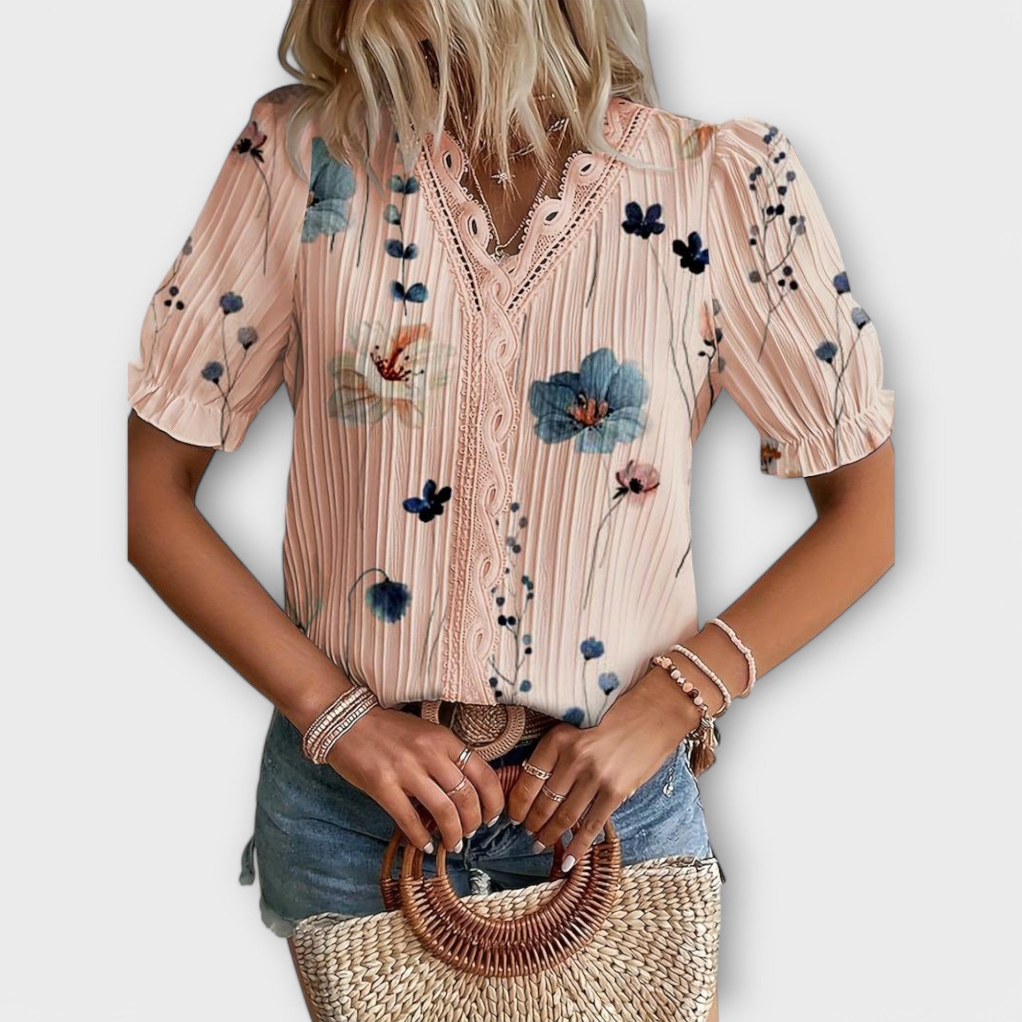 Celvyna | Blouse Moderne à Décolleté en V